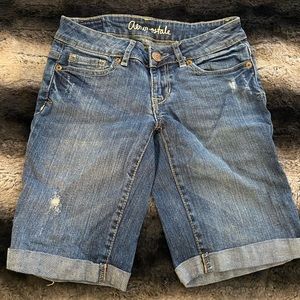 Aeropostale Skinny Bermuda Shorts